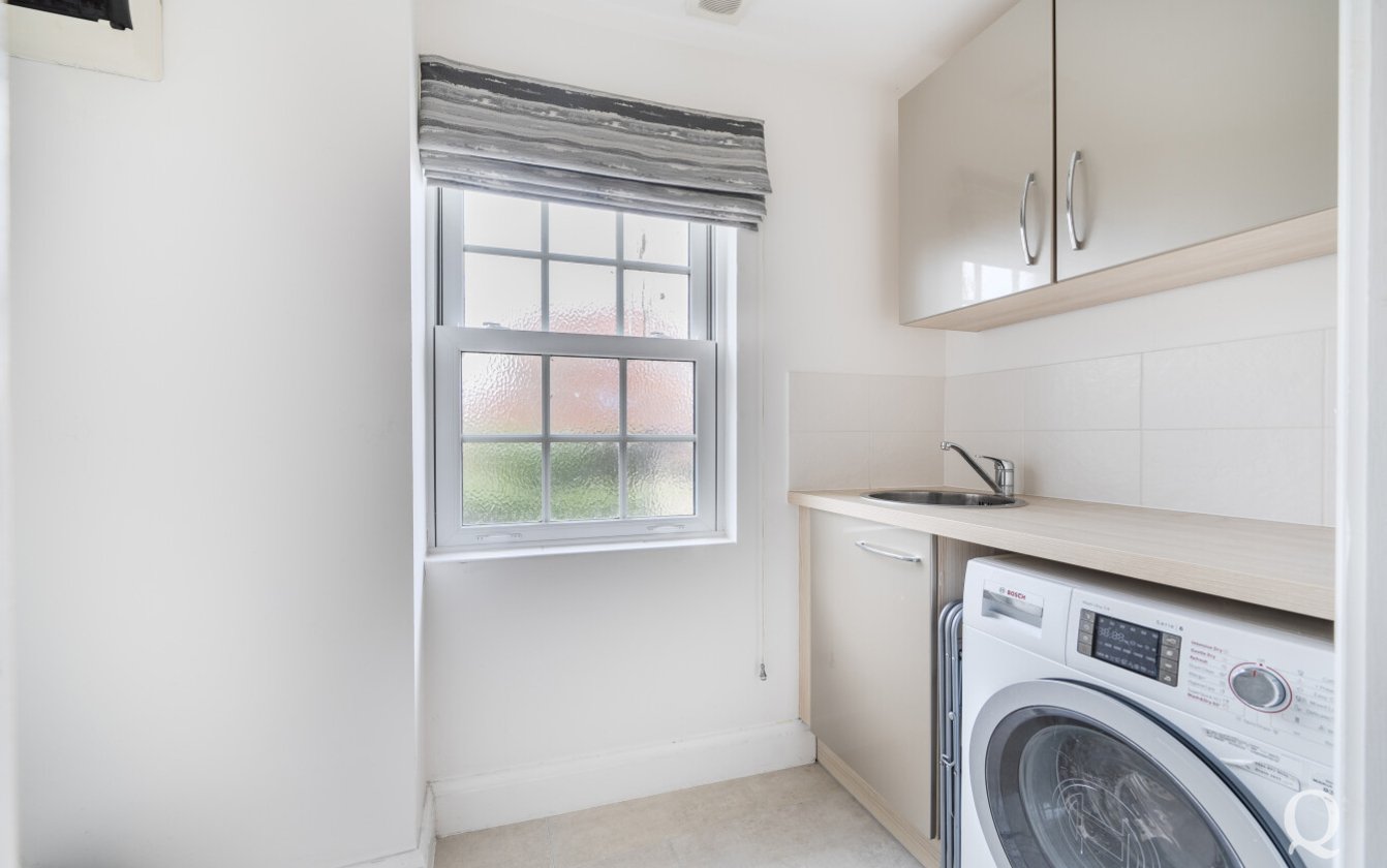 Beacon Avenue, Kings Hill, West Malling, Kent, ME19, 7921, image-4 - Quealy & Co