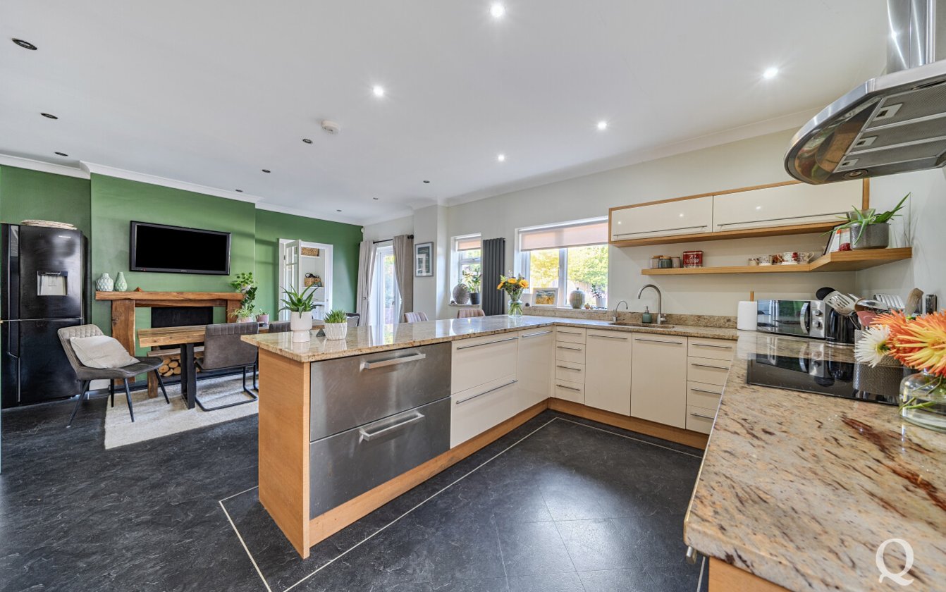 London Road, Newington, Sittingbourne, Kent, ME9, 7928, image-2 - Quealy & Co