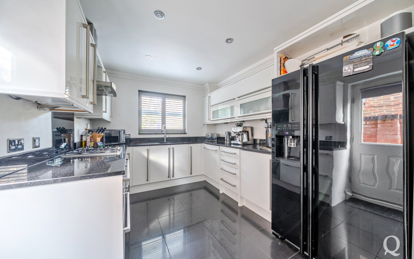 Saxon Shore, Sittingbourne, Kent, ME10, 7941, image-2 - Quealy & Co