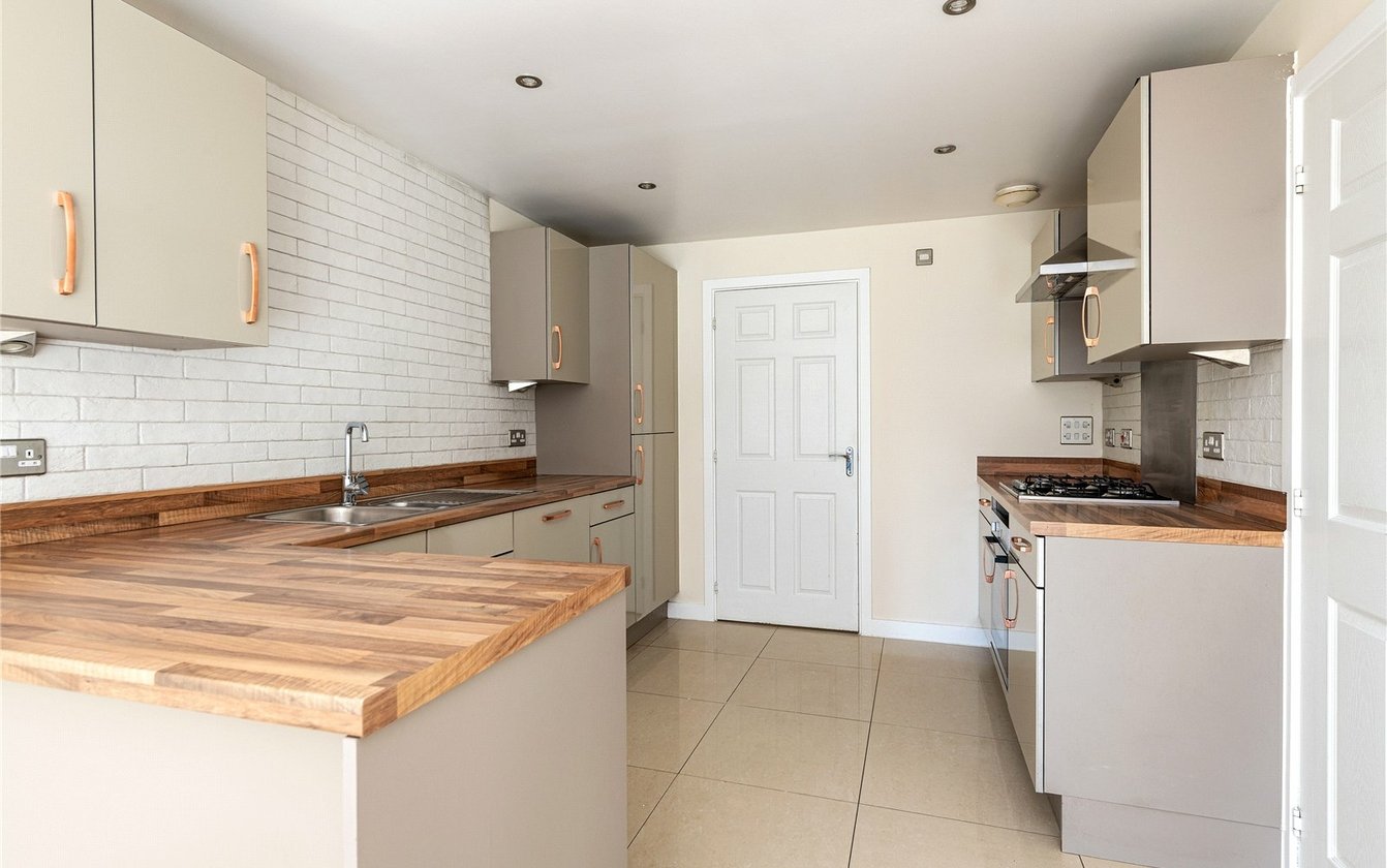 Wyvern Close, Milton Regis, Sittingbourne, Kent, ME10, 7943, image-3 - Quealy & Co