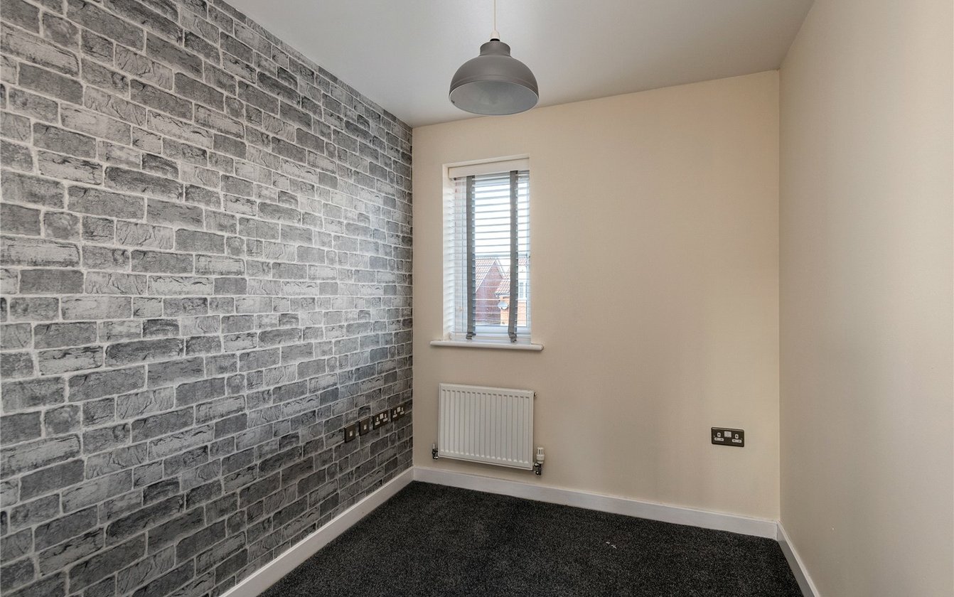 Wyvern Close, Milton Regis, Sittingbourne, Kent, ME10, 7943, image-14 - Quealy & Co