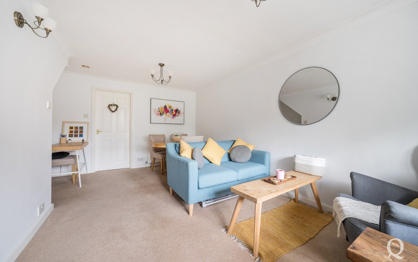Vaughan Drive, Kemsley, Sittingbourne, Kent, ME10, 7949, image-4 - Quealy & Co
