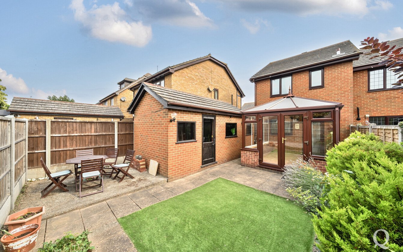 Vaughan Drive, Kemsley, Sittingbourne, Kent, ME10, 7949, image-3 - Quealy & Co