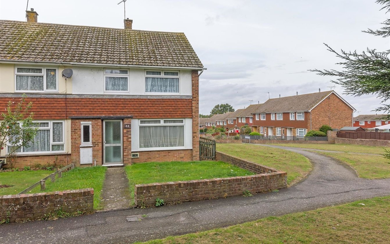 Pear Tree Walk, Newington, Sittingbourne, Kent, ME9, 797, image-1 - Quealy & Co