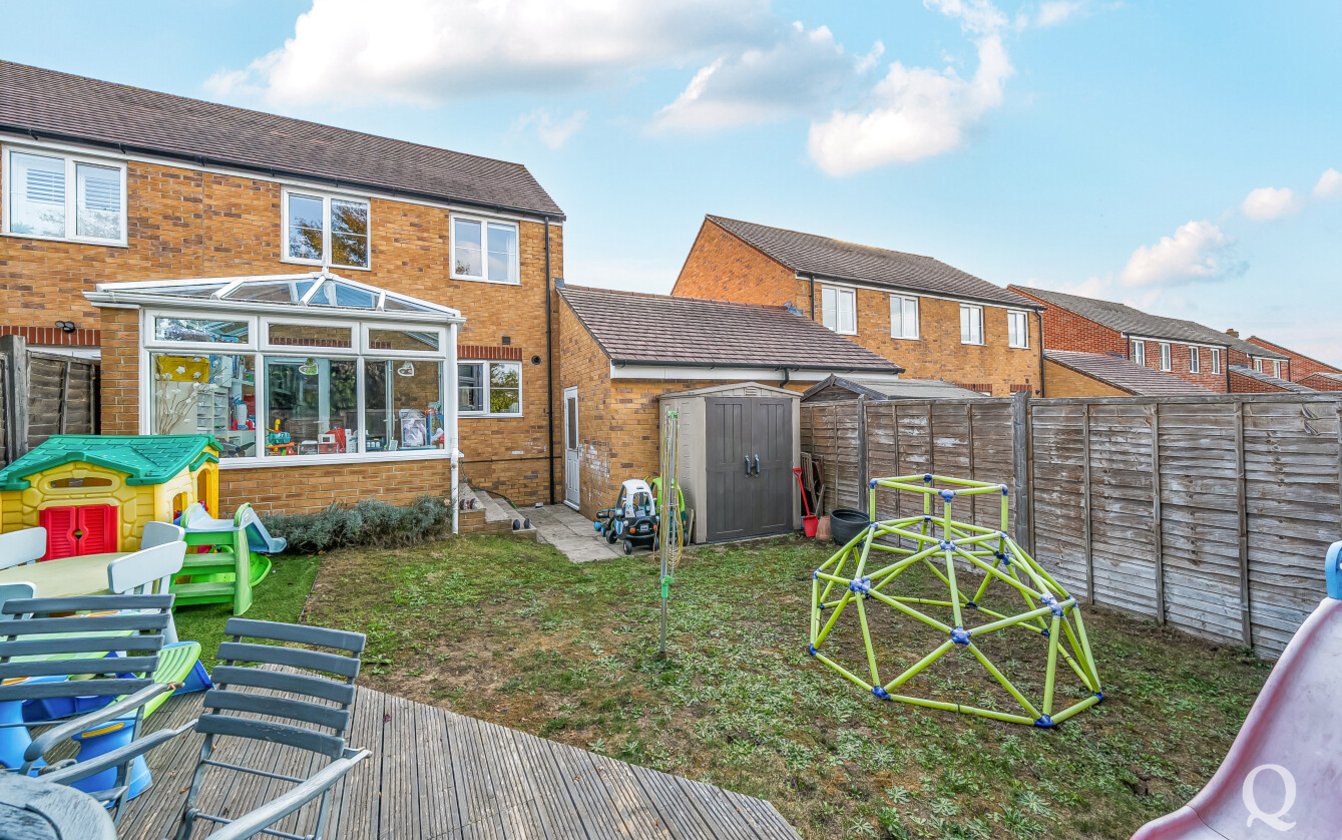 Grass Emerald Crescent, Iwade, Sittingbourne, Kent, ME9, 7974, image-3 - Quealy & Co