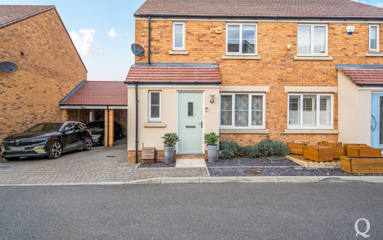Grass Emerald Crescent, Iwade, Sittingbourne, Kent, ME9, 7974, image-19 - Quealy & Co