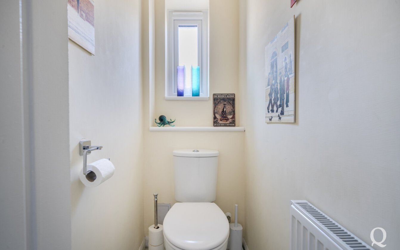 Minterne Avenue, Sittingbourne, Kent, ME10, 7983, image-11 - Quealy & Co