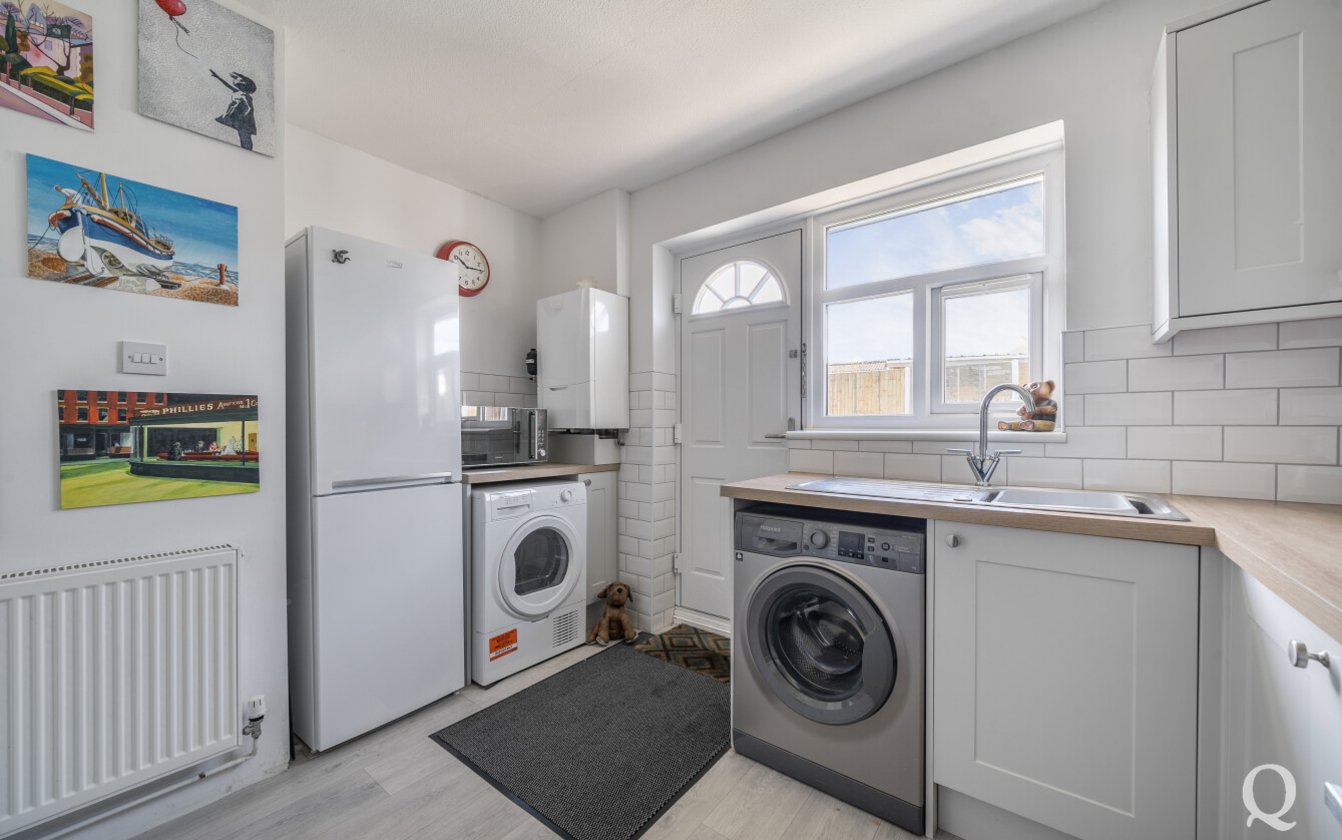 Minterne Avenue, Sittingbourne, Kent, ME10, 7983, image-14 - Quealy & Co