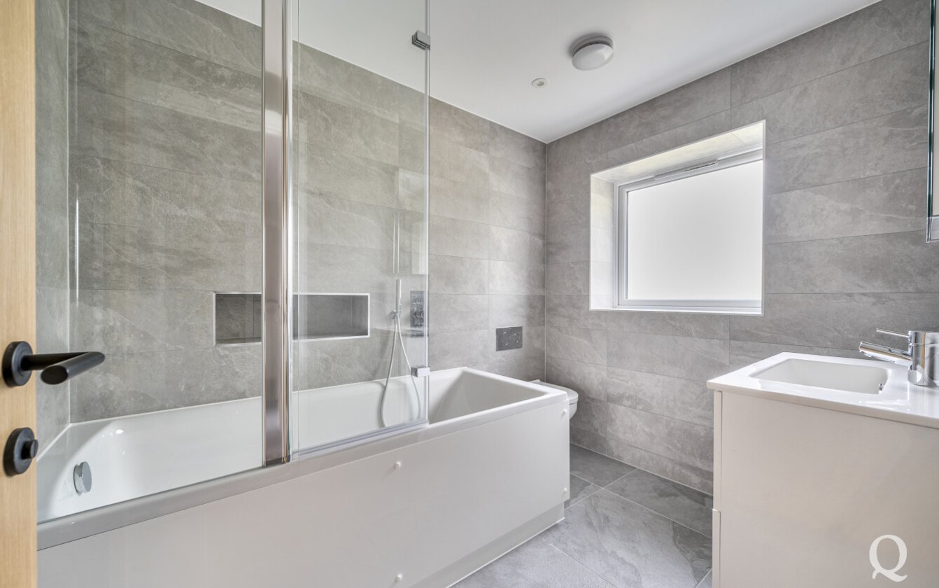 Northwood Drive, Sittingbourne, Kent, ME10, 7991, image-5 - Quealy & Co