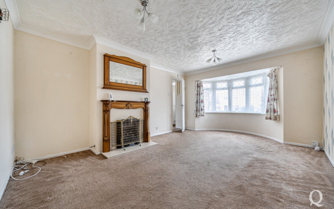 Larkfield Avenue, Sittingbourne, Kent, ME10, 7994, image-2 - Quealy & Co