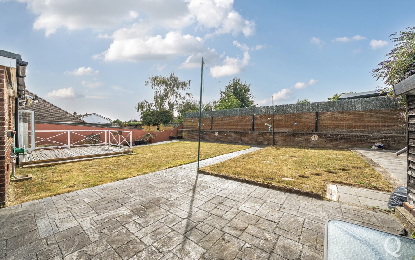 Larkfield Avenue, Sittingbourne, Kent, ME10, 7994, image-20 - Quealy & Co