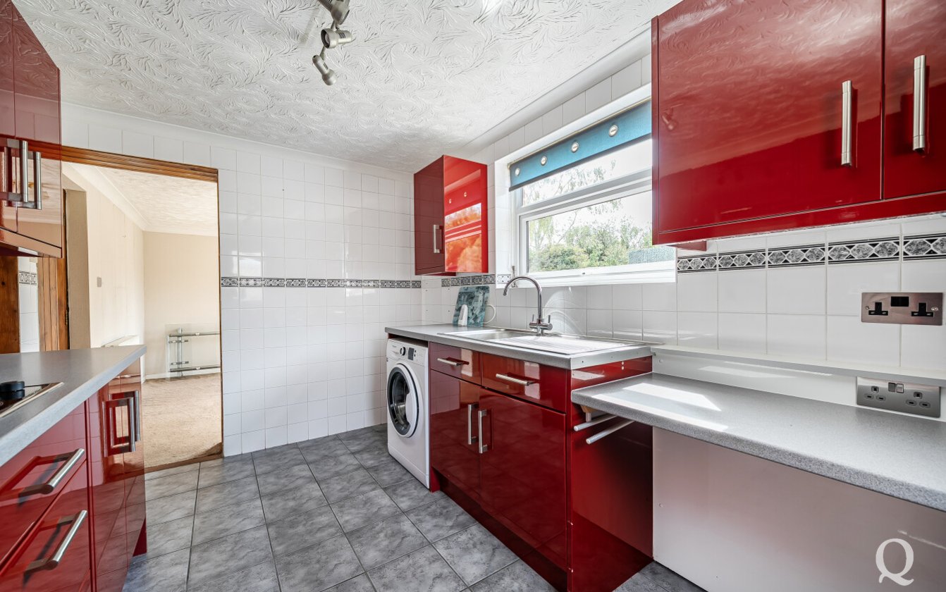 Larkfield Avenue, Sittingbourne, Kent, ME10, 7994, image-4 - Quealy & Co