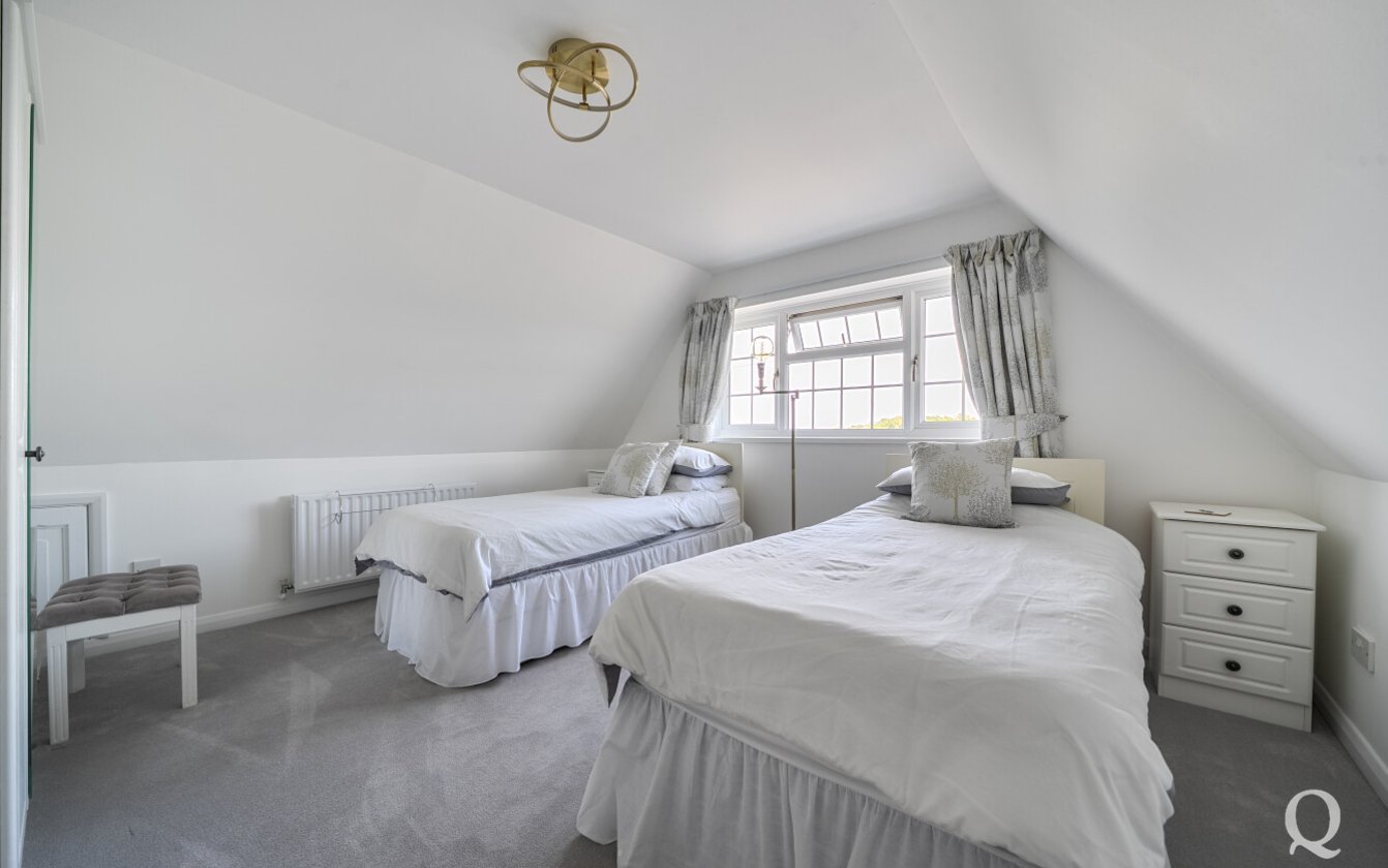 Lower Rainham Road, Rainham, Gillingham, Kent, ME8, 8035, image-16 - Quealy & Co