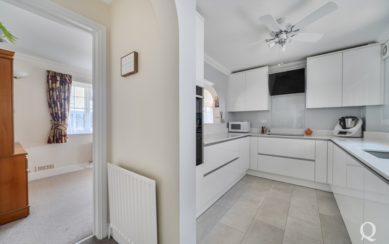 Lower Rainham Road, Rainham, Gillingham, Kent, ME8, 8035, image-3 - Quealy & Co