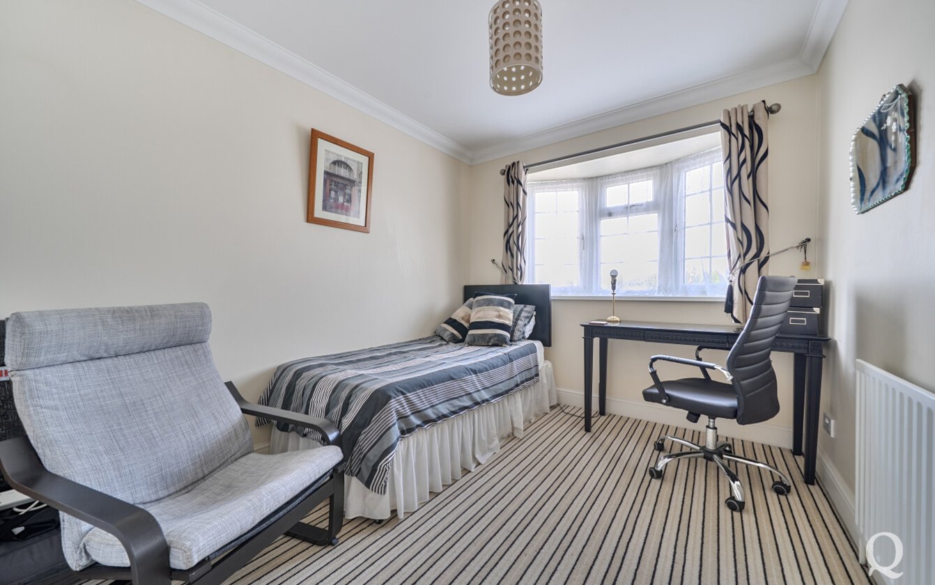 Lower Rainham Road, Rainham, Gillingham, Kent, ME8, 8035, image-21 - Quealy & Co