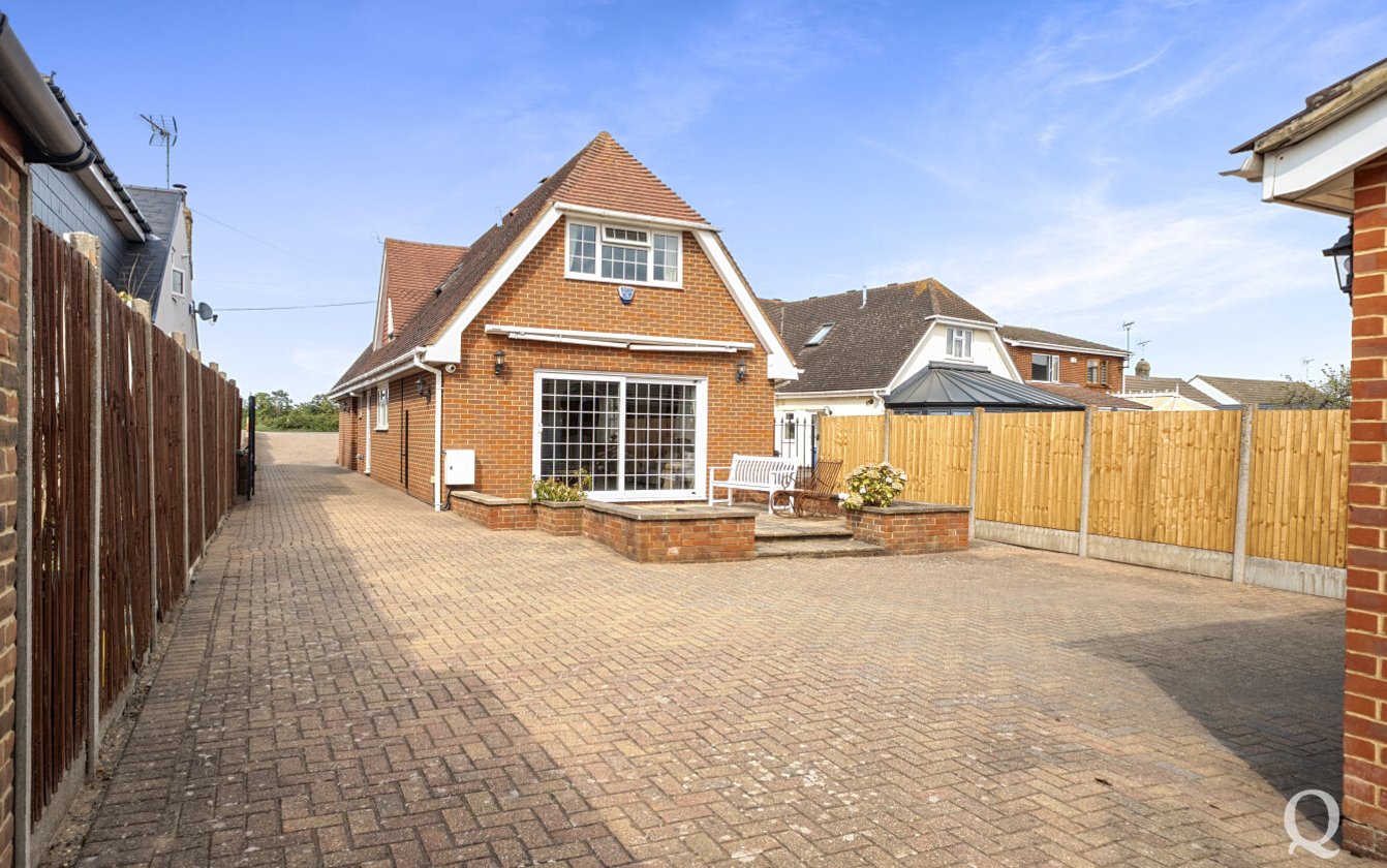 Lower Rainham Road, Rainham, Gillingham, Kent, ME8, 8035, image-24 - Quealy & Co