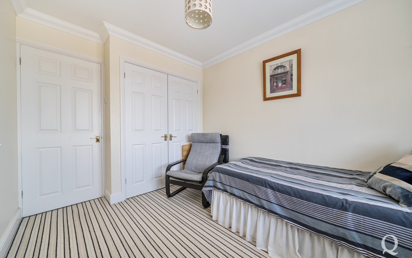 Lower Rainham Road, Rainham, Gillingham, Kent, ME8, 8035, image-20 - Quealy & Co