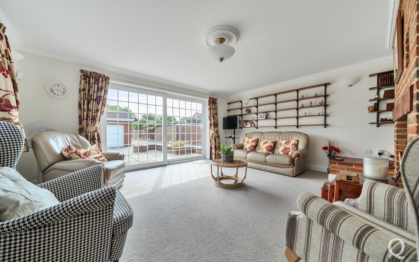 Lower Rainham Road, Rainham, Gillingham, Kent, ME8, 8035, image-10 - Quealy & Co