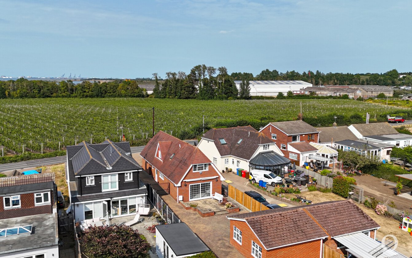 Lower Rainham Road, Rainham, Gillingham, Kent, ME8, 8035, image-28 - Quealy & Co
