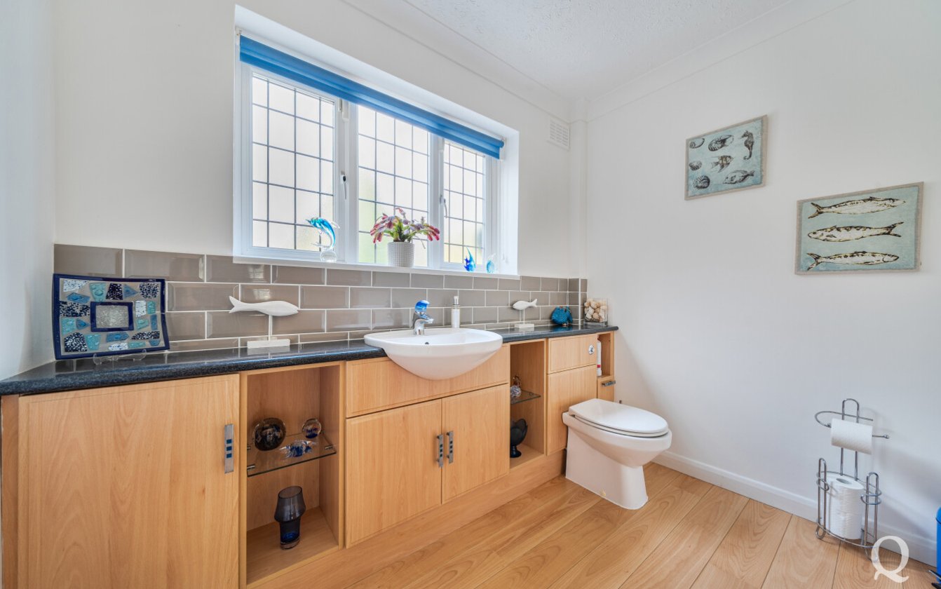 Mount Lane, Hartlip, Sittingbourne, Kent, ME9, 8049, image-29 - Quealy & Co