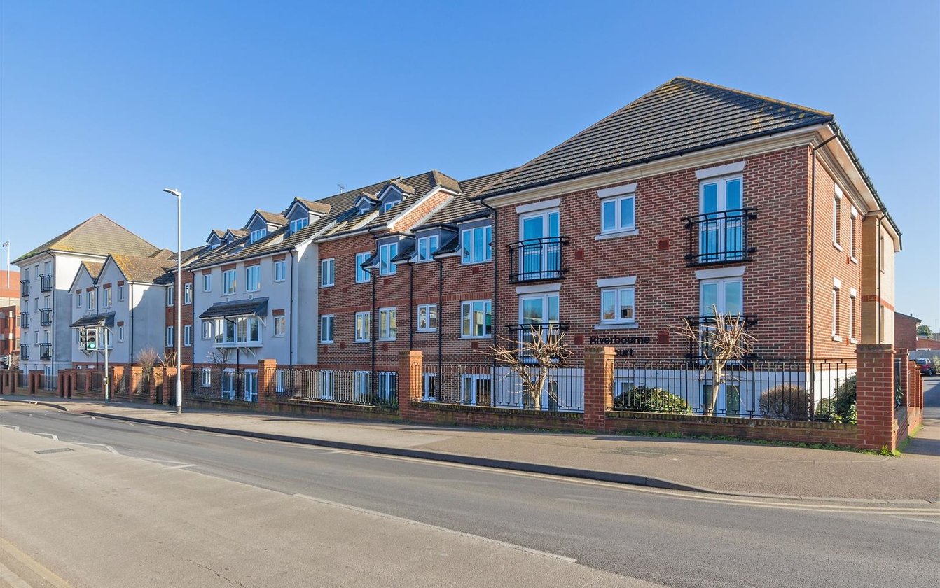 Riverbourne Court, Bell Road, Sittingbourne, ME10, 807, image-11 - Quealy & Co