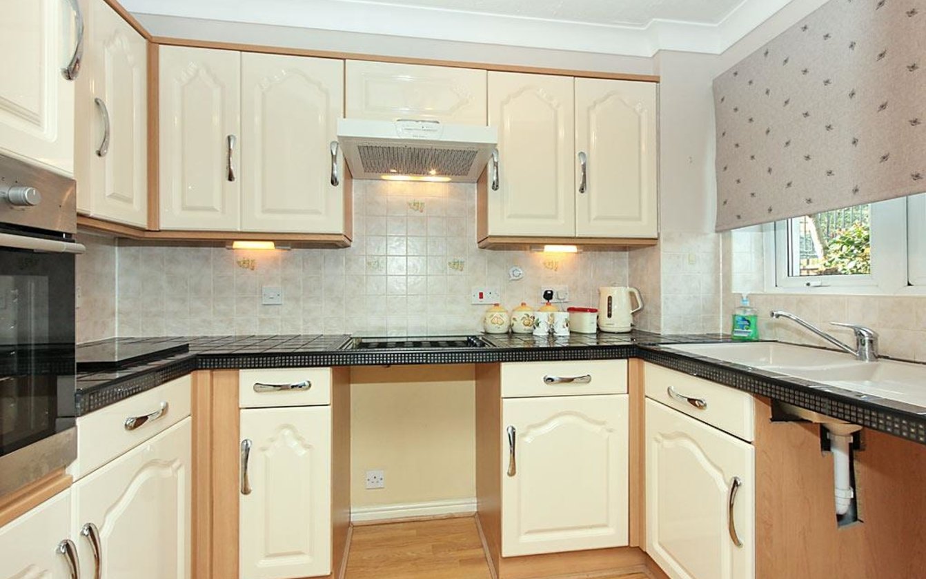 Riverbourne Court, Bell Road, Sittingbourne, ME10, 807, image-2 - Quealy & Co