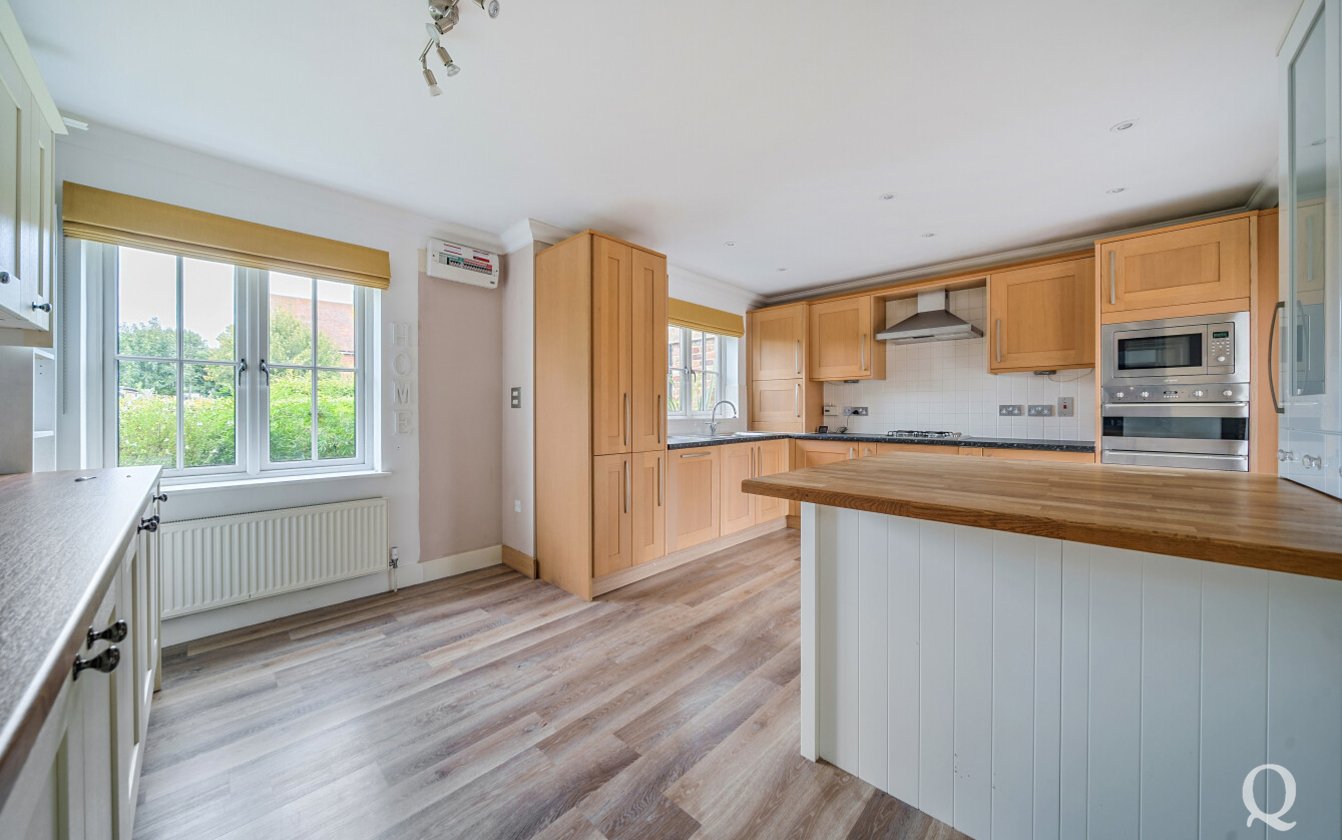 St. Pauls Court, Lynsted, Sittingbourne, Kent, ME9, 8085, image-12 - Quealy & Co