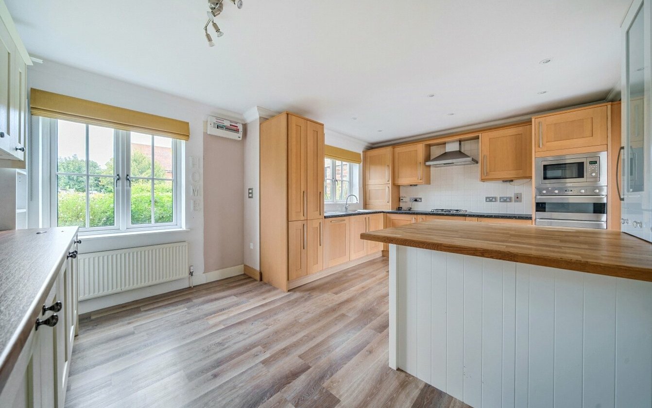 St. Pauls Court, Lynsted, Sittingbourne, Kent, ME9, 8085, image-1 - Quealy & Co