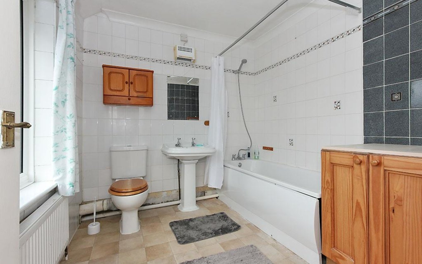 Orchard Place, Sittingbourne, Kent, ME10, 810, image-6 - Quealy & Co