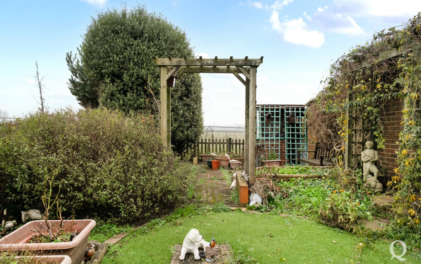 Sterling Road, Sittingbourne, Kent, ME10, 8122, image-18 - Quealy & Co