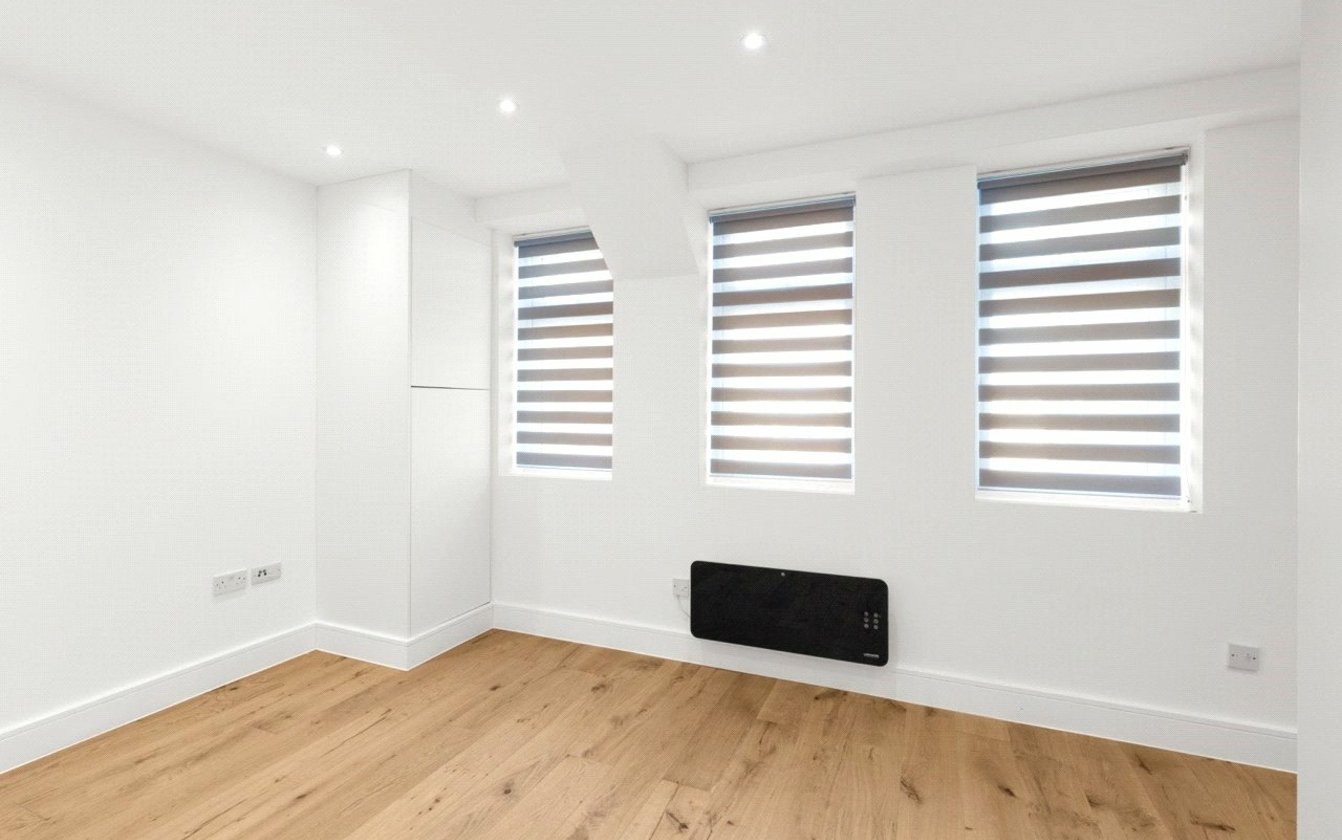 London Road, Sittingbourne, Kent, ME10, 8140, image-2 - Quealy & Co