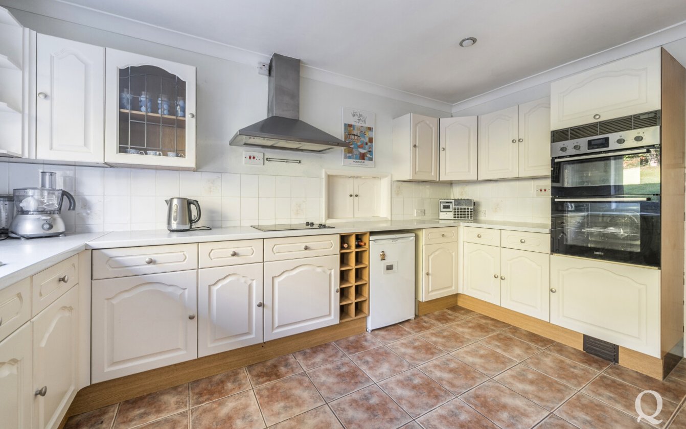 Highsted Valley, Rodmersham, Sittingbourne, Kent, ME9, 8150, image-12 - Quealy & Co
