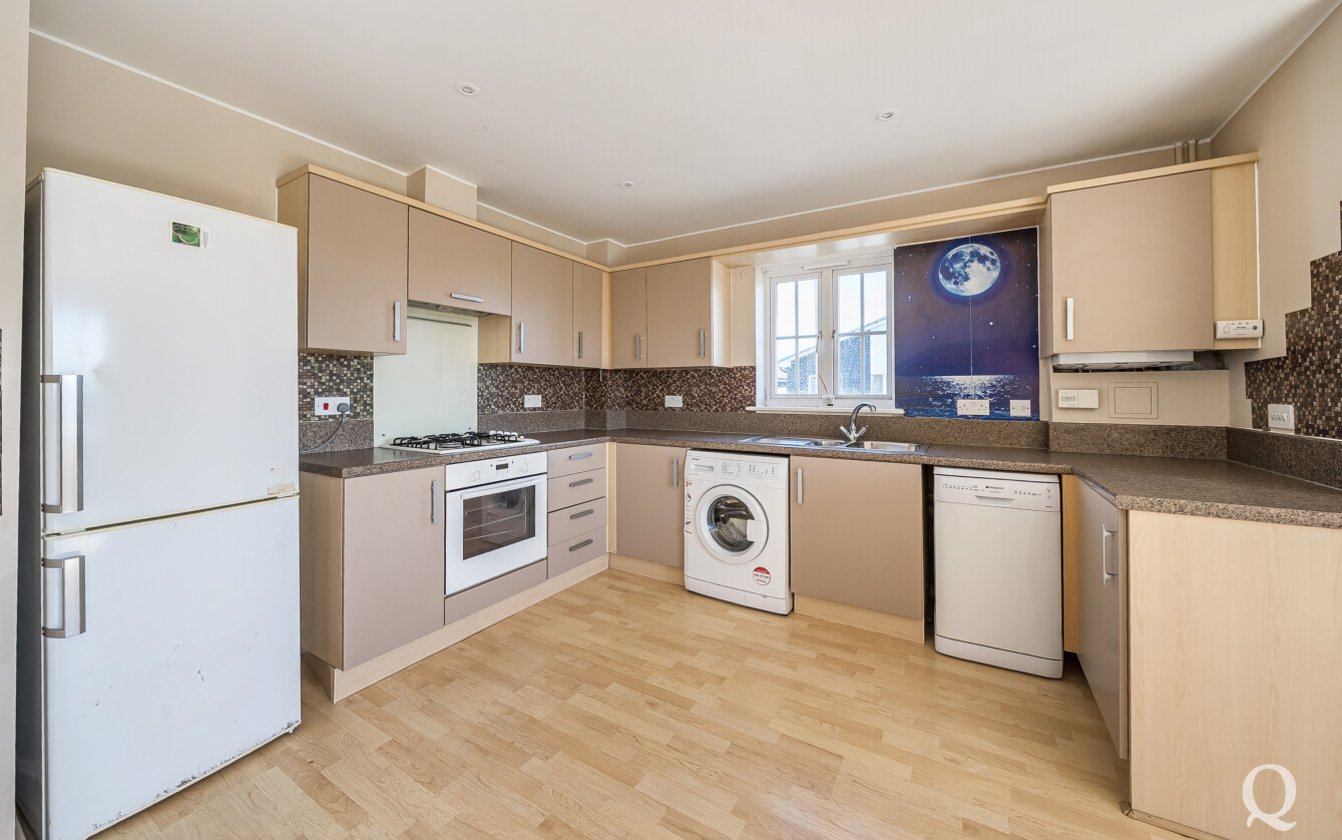 Reams Way, Kemsley, Sittingbourne, Kent, ME10, 8155, image-2 - Quealy & Co