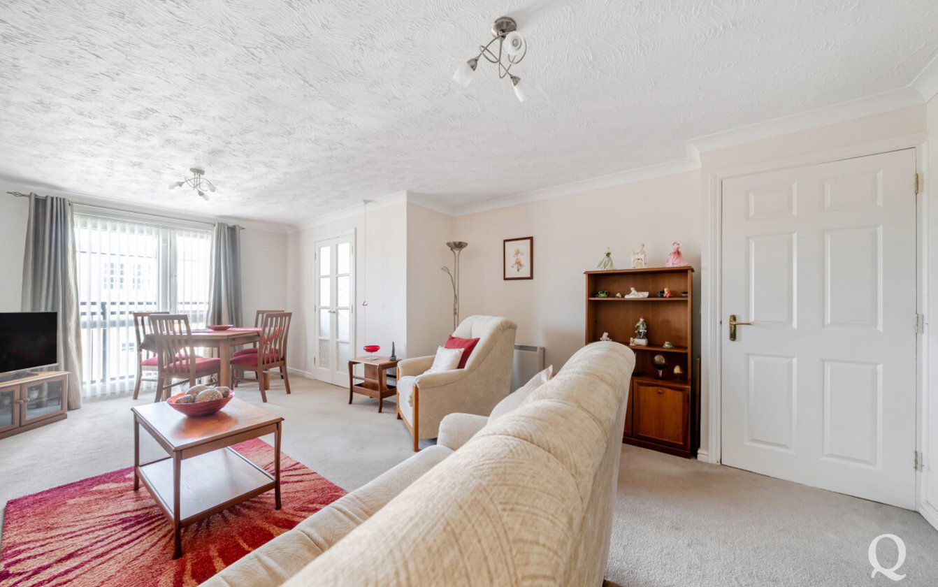 Bell Road, Sittingbourne, Kent, ME10, 8182, image-13 - Quealy & Co