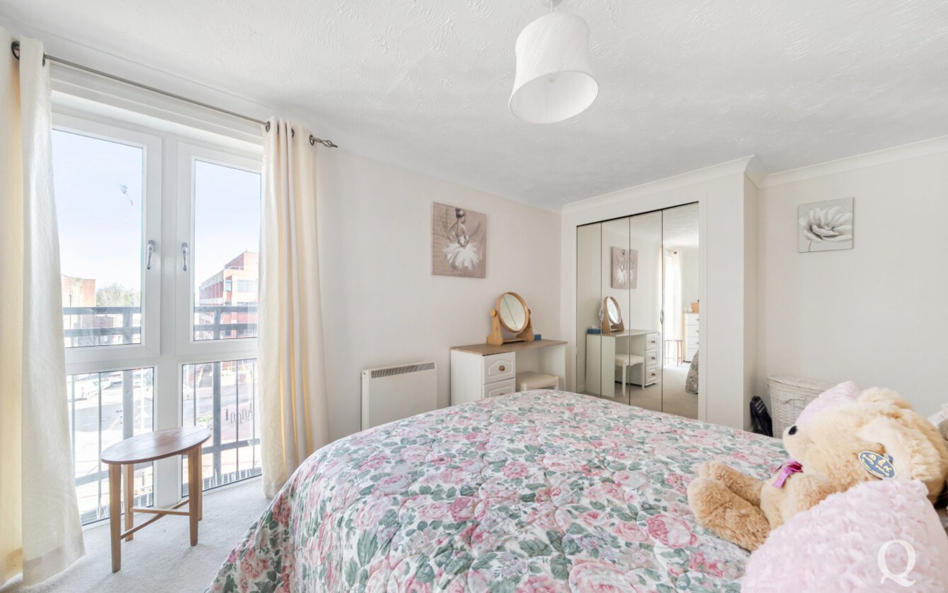 Bell Road, Sittingbourne, Kent, ME10, 8182, image-12 - Quealy & Co