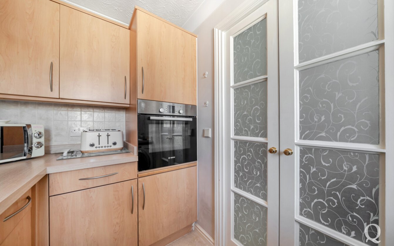 Bell Road, Sittingbourne, Kent, ME10, 8182, image-15 - Quealy & Co