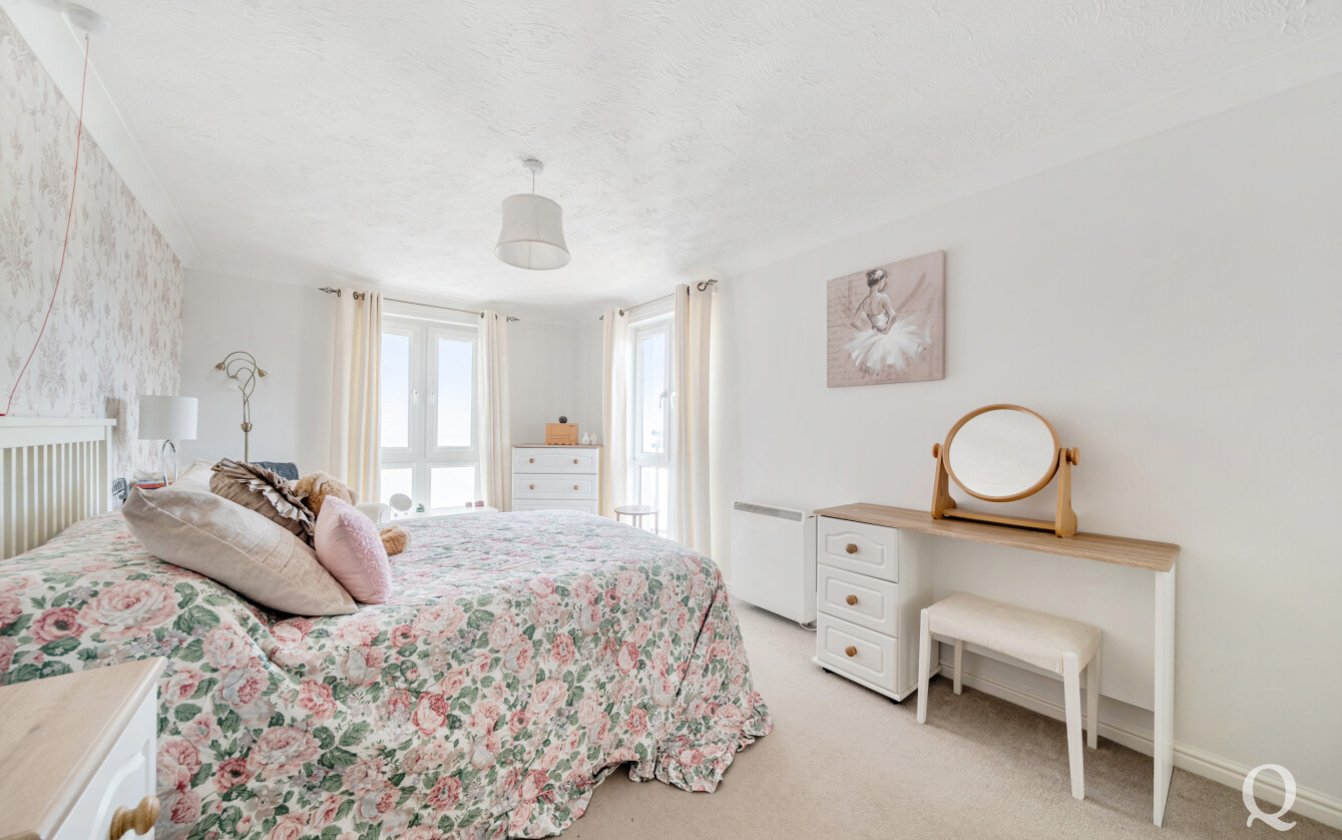 Bell Road, Sittingbourne, Kent, ME10, 8182, image-7 - Quealy & Co