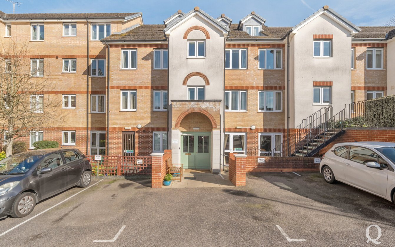 Bell Road, Sittingbourne, Kent, ME10, 8182, image-1 - Quealy & Co