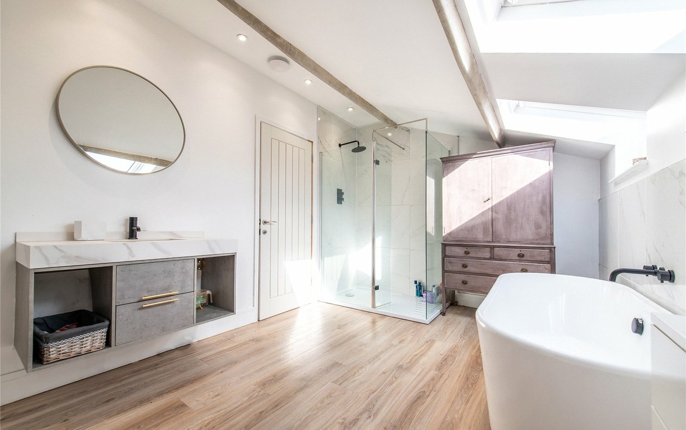 Breach Lane, Upchurch, Sittingbourne, Kent, ME9, 8196, image-33 - Quealy & Co