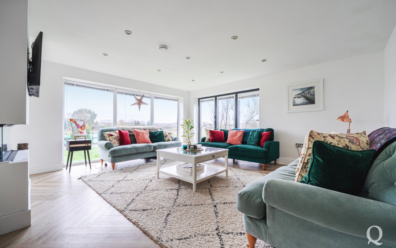 Breach Lane, Upchurch, Sittingbourne, Kent, ME9, 8196, image-15 - Quealy & Co