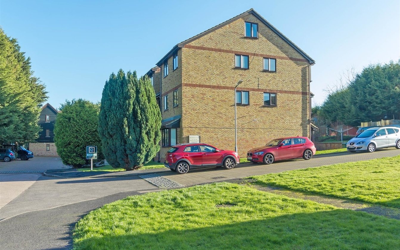 Wickham Close, Newington, Sittingbourne, Kent, ME9, 820, image-10 - Quealy & Co