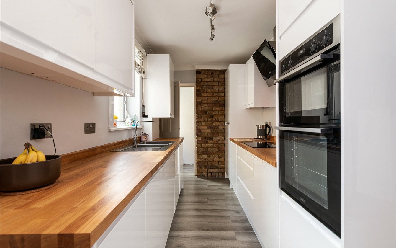 Bayford Road, Sittingbourne, Kent, ME10, 8208, image-2 - Quealy & Co