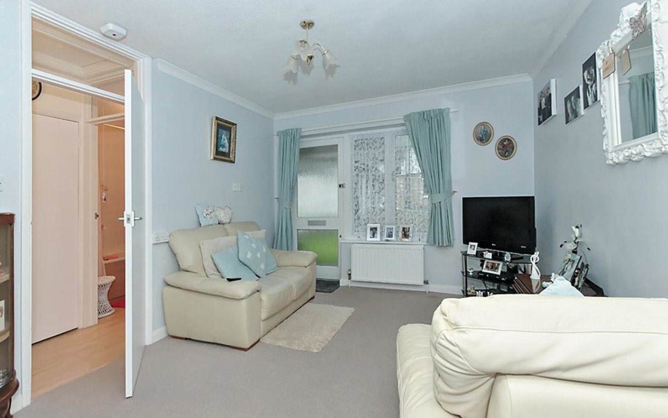 Walnut Tree Drive, Sittingbourne, Kent, ME10, 824, image-2 - Quealy & Co