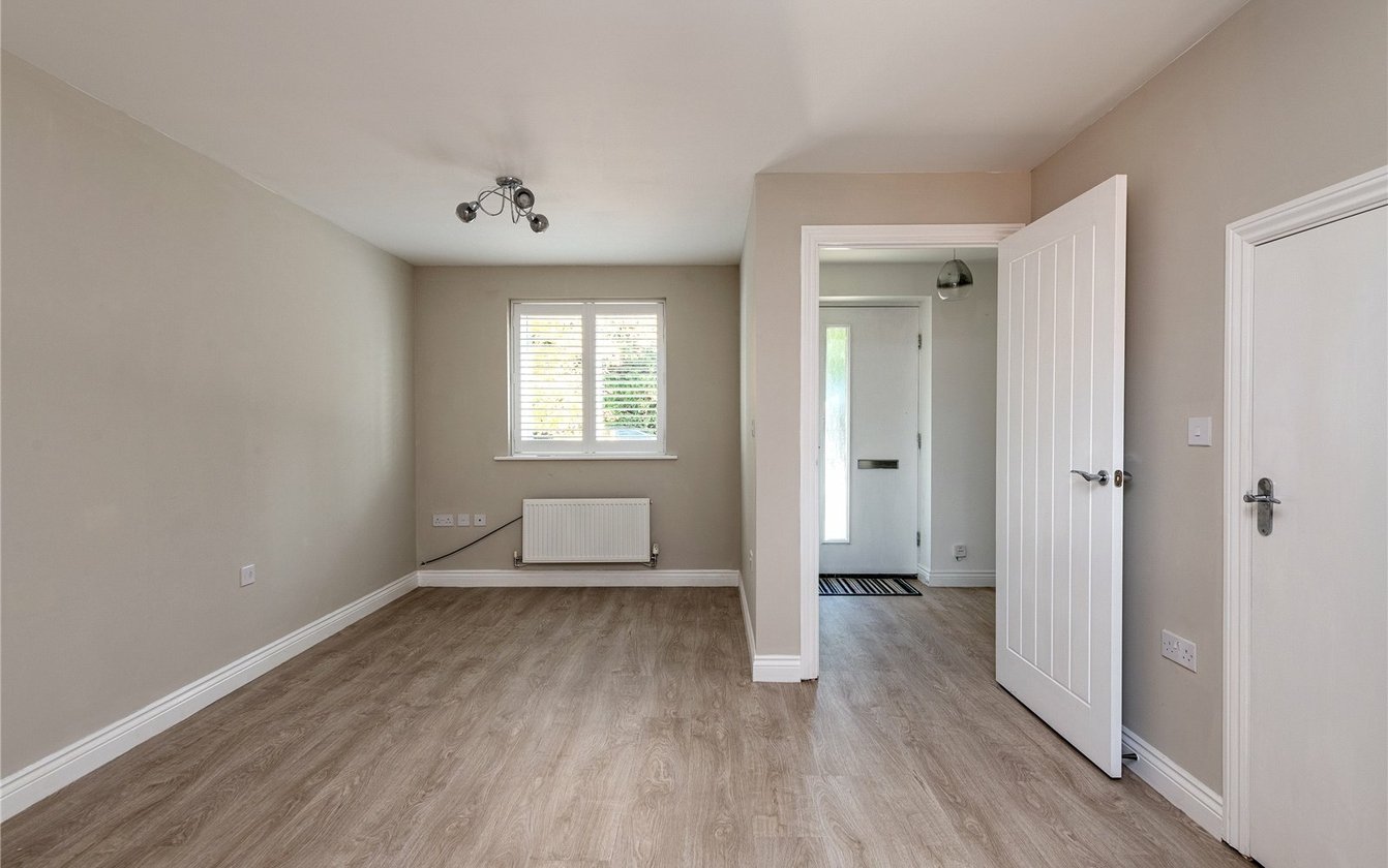 Hirschield Drive, Leybourne, West Malling, Kent, ME19, 8300, image-12 - Quealy & Co
