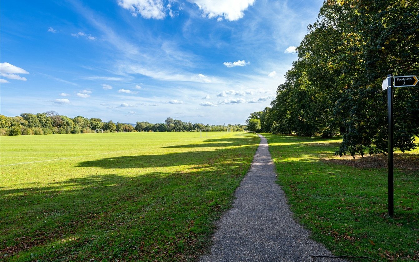 Hirschield Drive, Leybourne, West Malling, Kent, ME19, 8300, image-20 - Quealy & Co