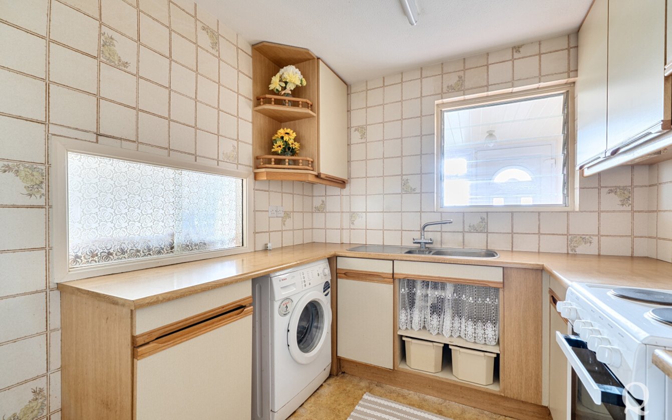 Stanhope Avenue, Sittingbourne, Kent, ME10, 8306, image-3 - Quealy & Co