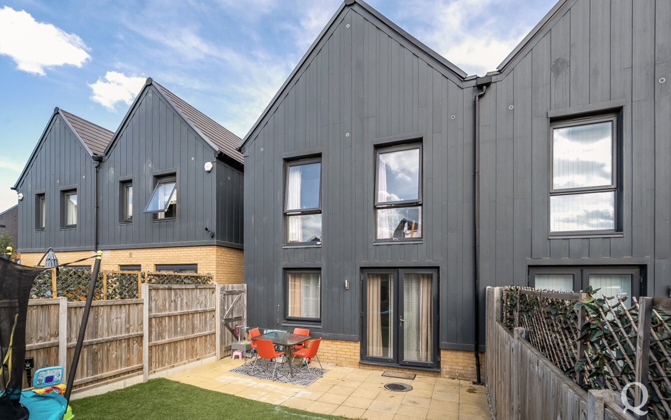Mars Close, Milton Regis, Sittingbourne, Kent, ME10, 8393, image-15 - Quealy & Co
