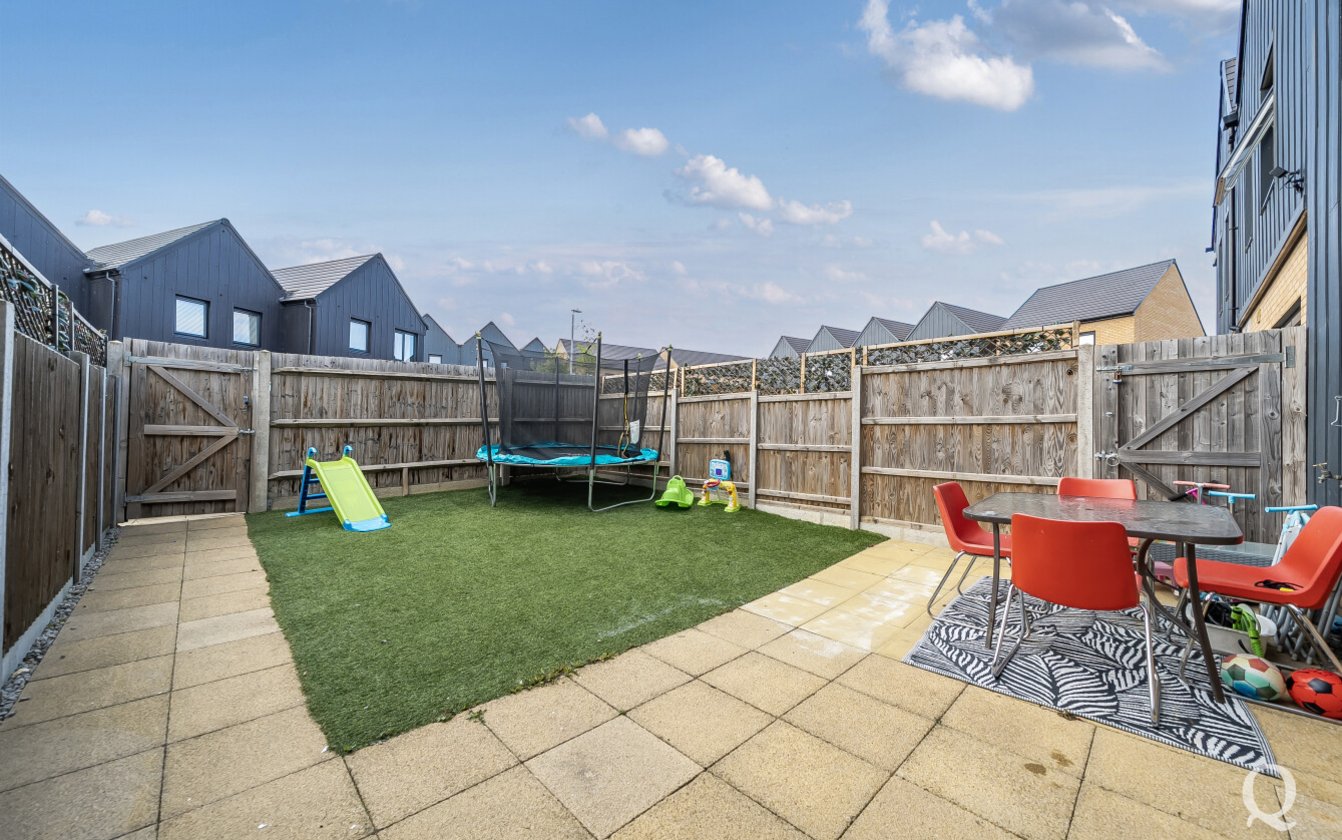 Mars Close, Milton Regis, Sittingbourne, Kent, ME10, 8393, image-3 - Quealy & Co