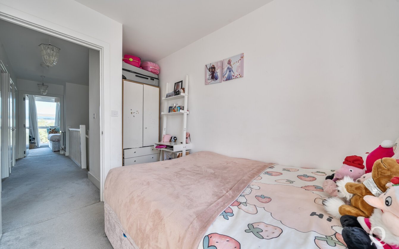 Mars Close, Milton Regis, Sittingbourne, Kent, ME10, 8393, image-12 - Quealy & Co