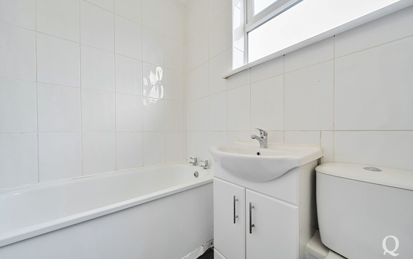 Victoria Road, Sittingbourne, Kent, ME10, 8404, image-5 - Quealy & Co